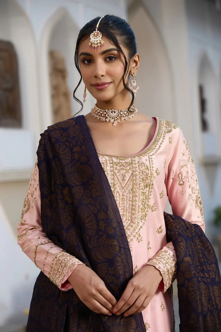 Oviya Cashmere Fine Wool Shawl for Men & Women | SHOBITAM