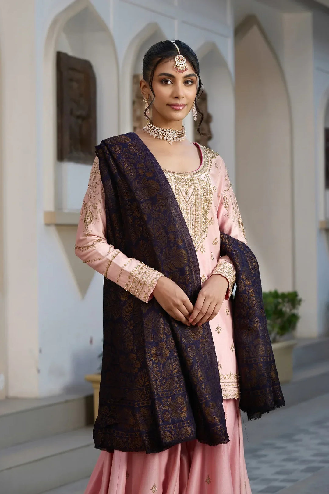 Oviya Cashmere Fine Wool Shawl for Men & Women | SHOBITAM