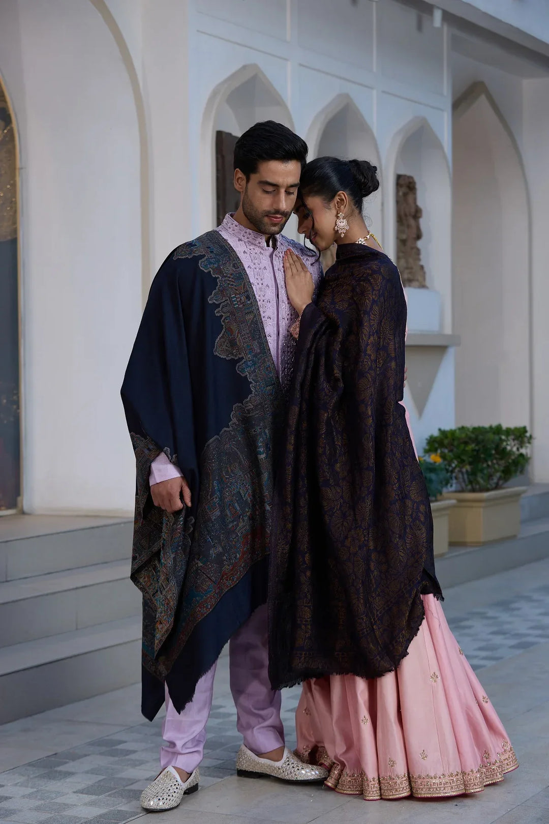 Oviya Cashmere Fine Wool Shawl for Men & Women | SHOBITAM