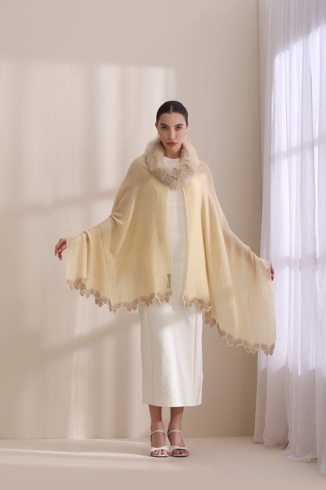 Cream Cashmere Fine Wool Nora Collared Fur with Butterfly Border Stone Work Stole 28x80