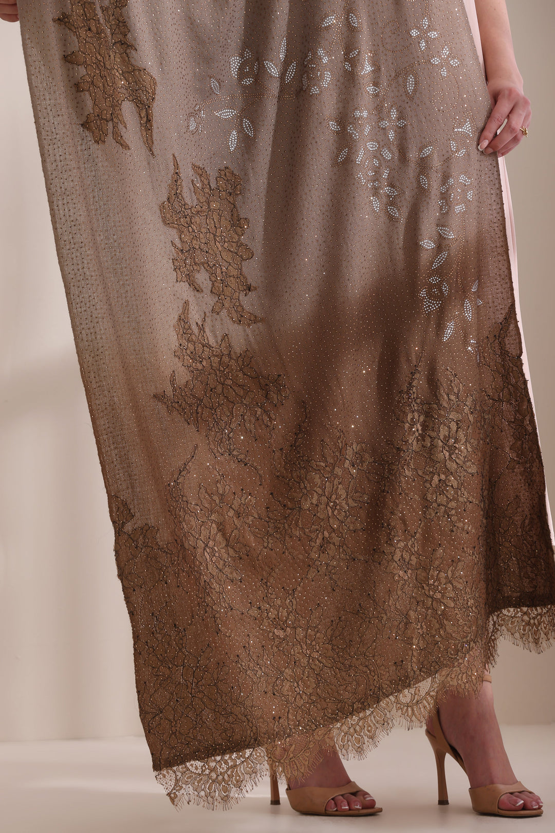 Brown Cashmere Fine Wool Willow Tone on Italian Floral Lace Patch Work and Leaf Stone Work Stole 28x80