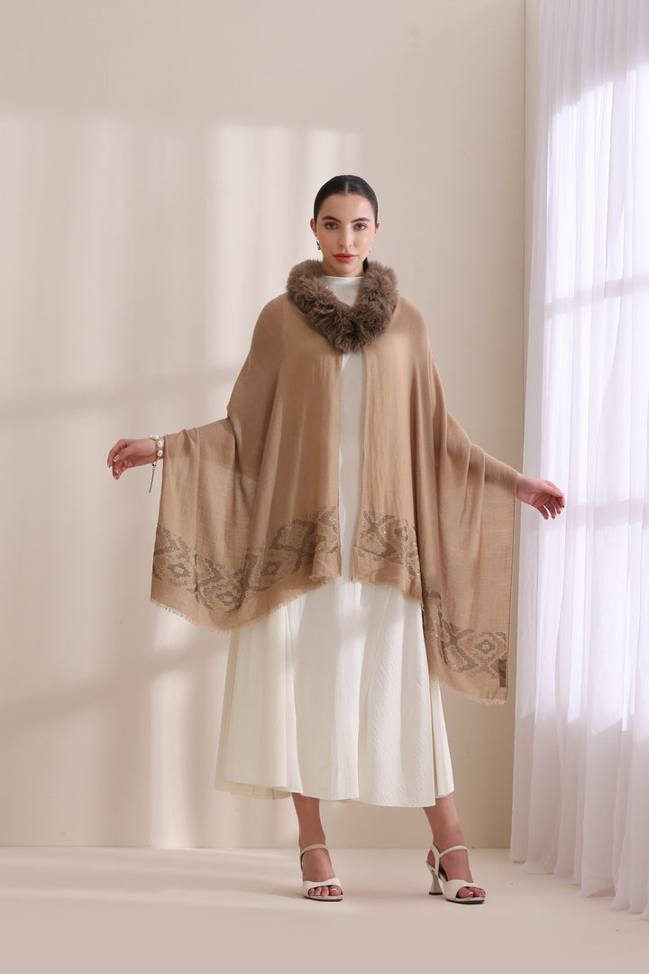 Exquisite Beige Cashmere Stole with Hannah Collared Fur and Intricate Stone Palla Work, Beige 28x80