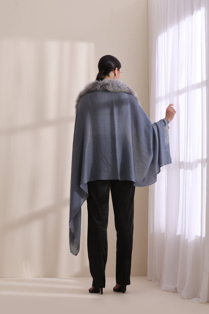 Naira Cream Cashmere Fine Wool Stole with Fur and Stone Border