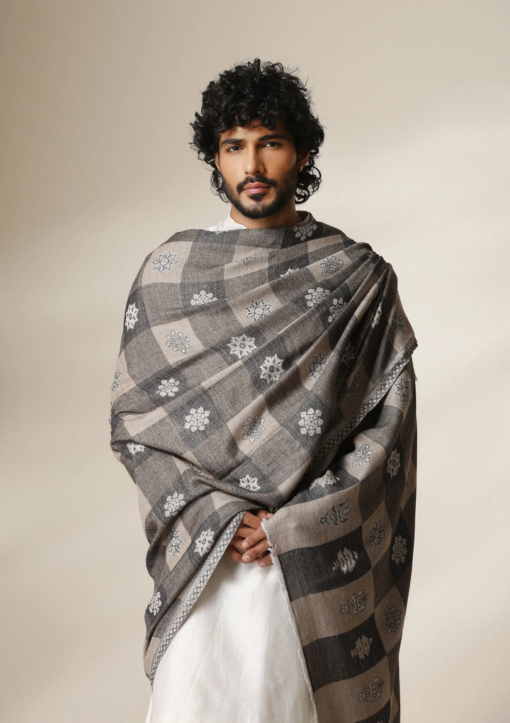 Grey Heritage Kani Check Shawl for Men & Women | SHOBITAM