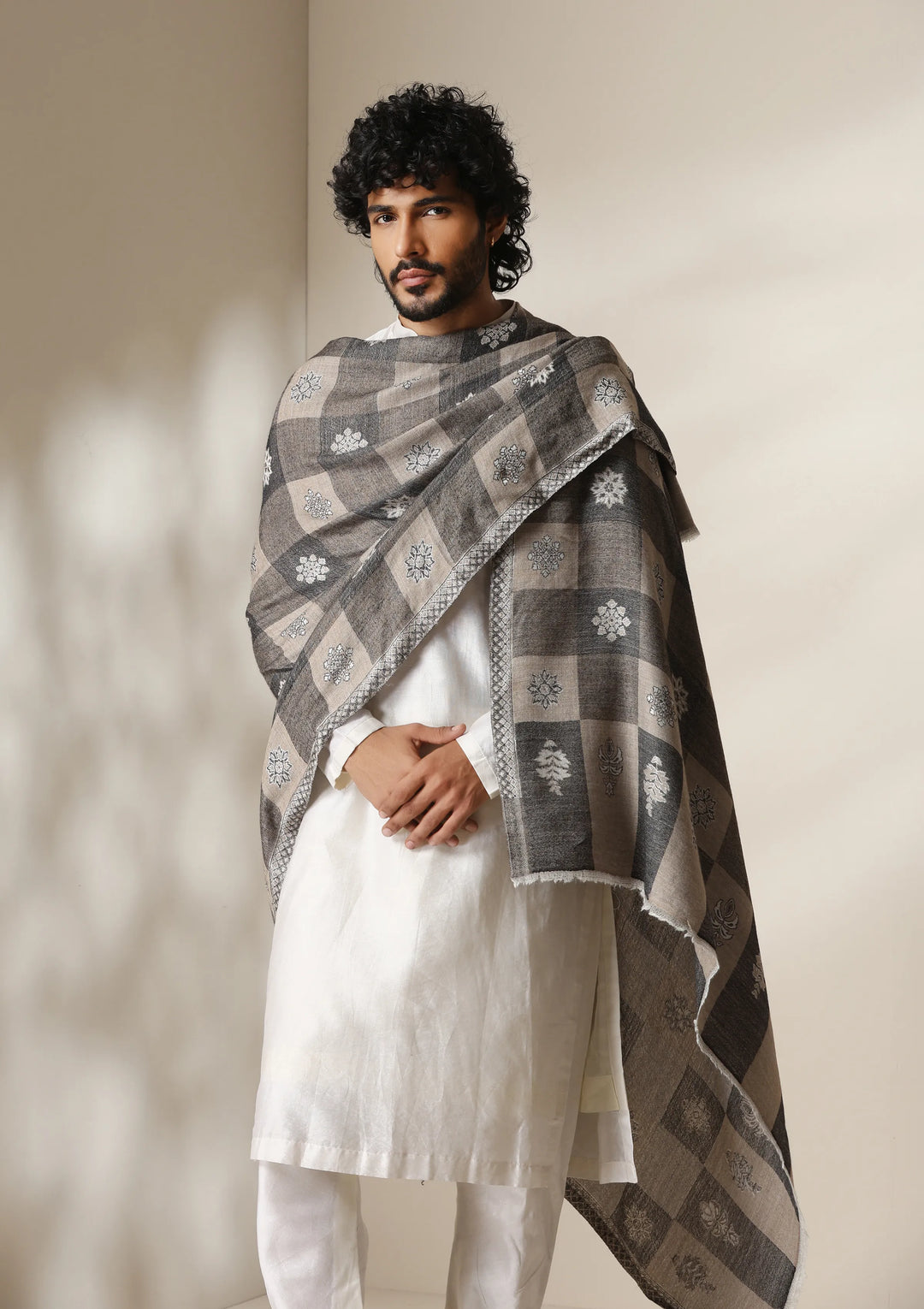 Grey Heritage Kani Check Shawl for Men & Women | SHOBITAM