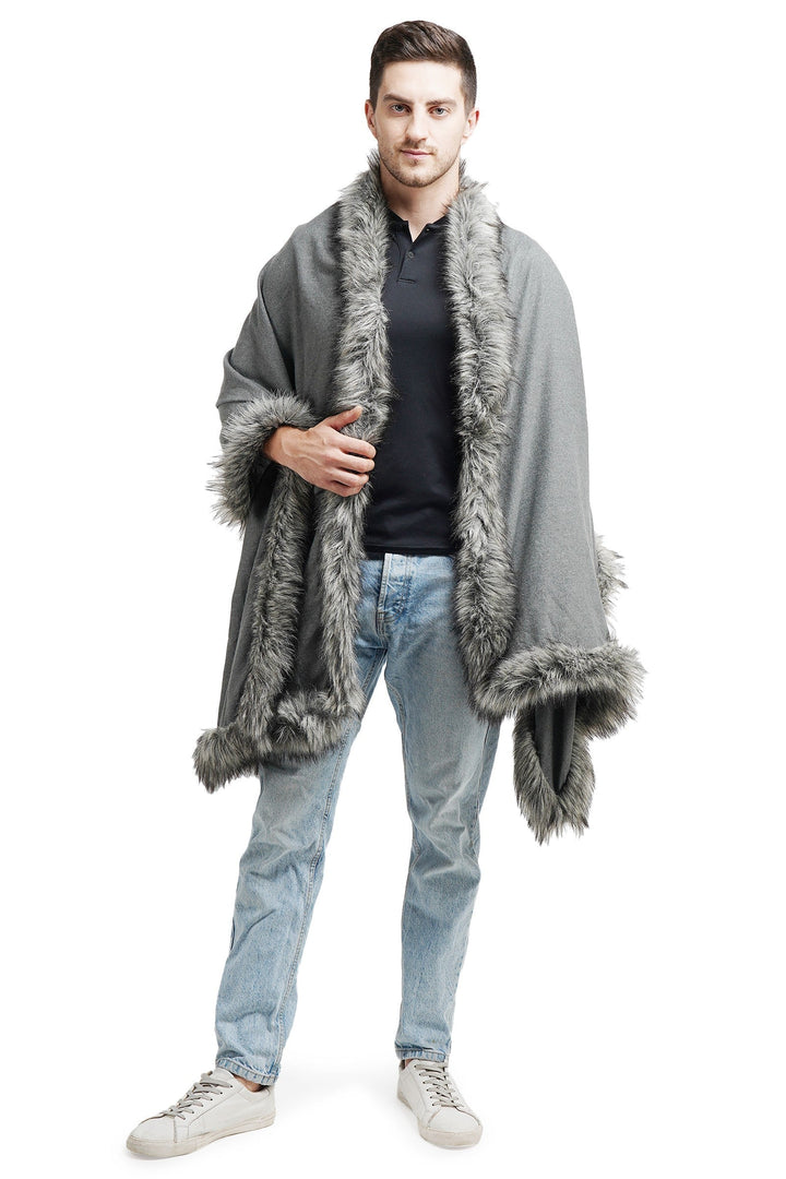 Sukhmani Gambhir In Pashmina Fur Border Stole | SHOBITAM