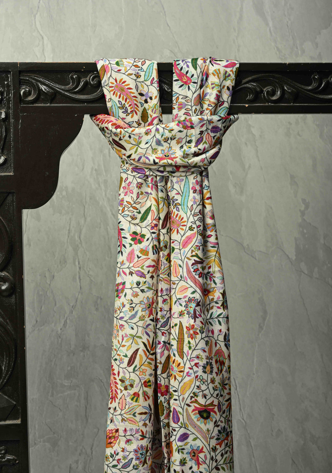 White Floral Meenakari Jaal Brocade on Shawl Size 30x 84