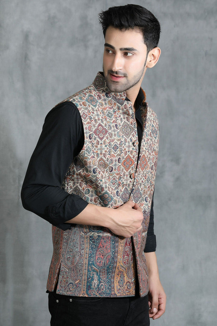 Vintage Kani Mens' Waist Coat/Bandi With Paisley Design | SHOBITAM
