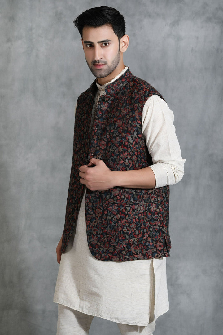 Pashmina Vintage Kani Mens' Waist Coat/Bandi With Paisley Design | SHOBITAM