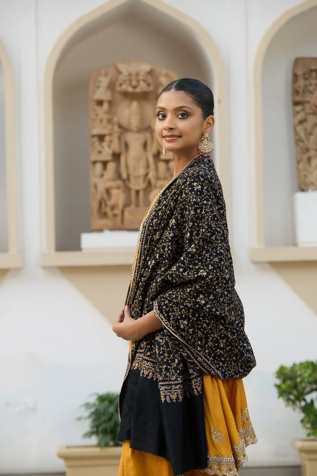 Koshi Soozni Pashmina Shawl Size40x 80