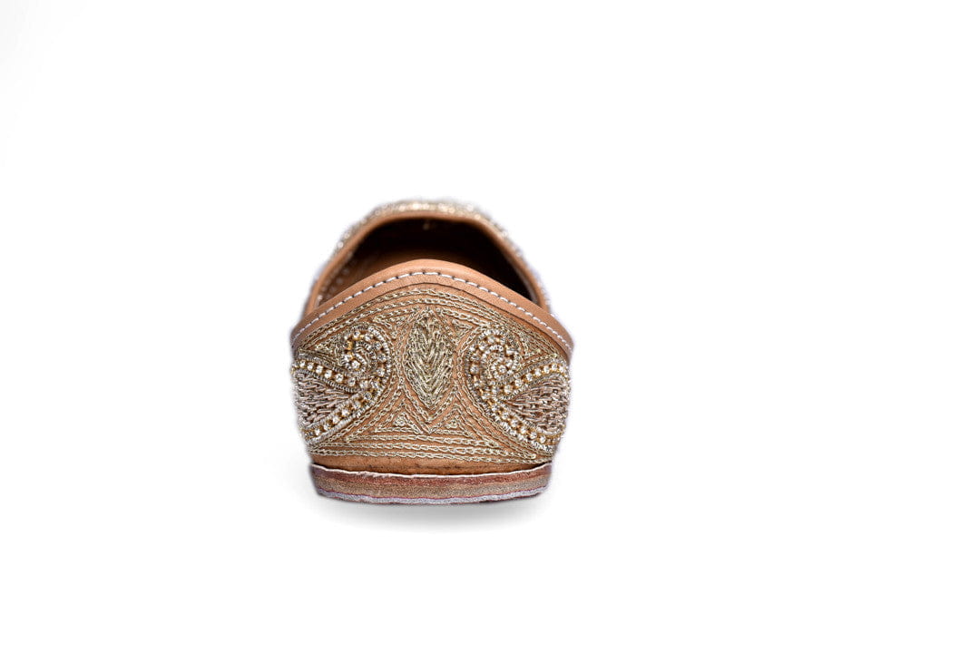 Desire Gold Traditional Paisley Motif Ethnic Mojaris for Women