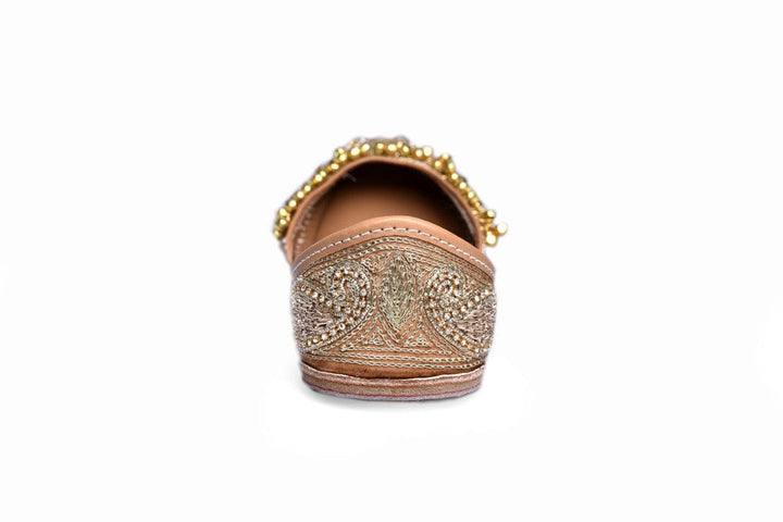DESIRE GOLD Traditional Paisley Embroidered Ethnic Mojaris