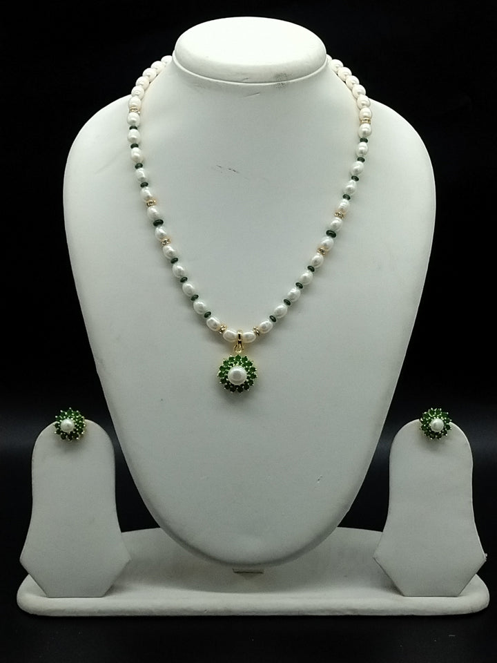 Emerald Freshwater Pearl Pendant Set | SHOBITAM