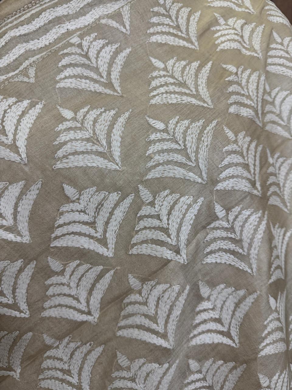 Exquisite White monocolour Intricate Kantha hand embroidery on pure natural Tussar silk saree | SILK MARK CERTIFIED | SHOBITAM