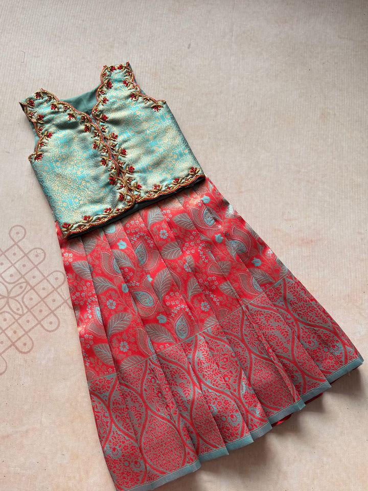 Visalini- Overcoat 2 in 1 Dress Festive Edit Express | SHOBITAM