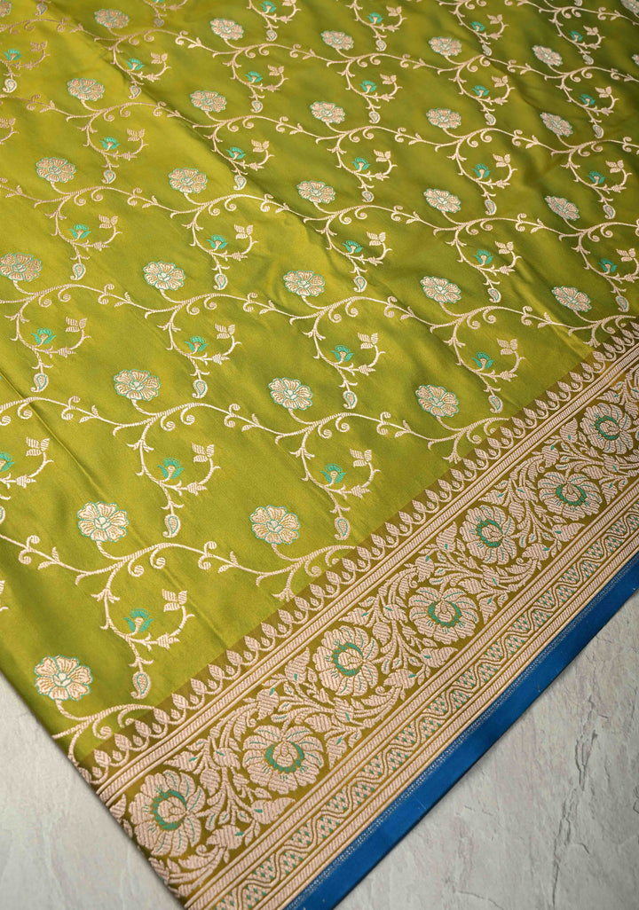 Mehendi Green Dual Tone Meenakari on Banarasi Semi Mashru Silk Saree with Silver Zari Floral Jaal and Contrast Zari Border