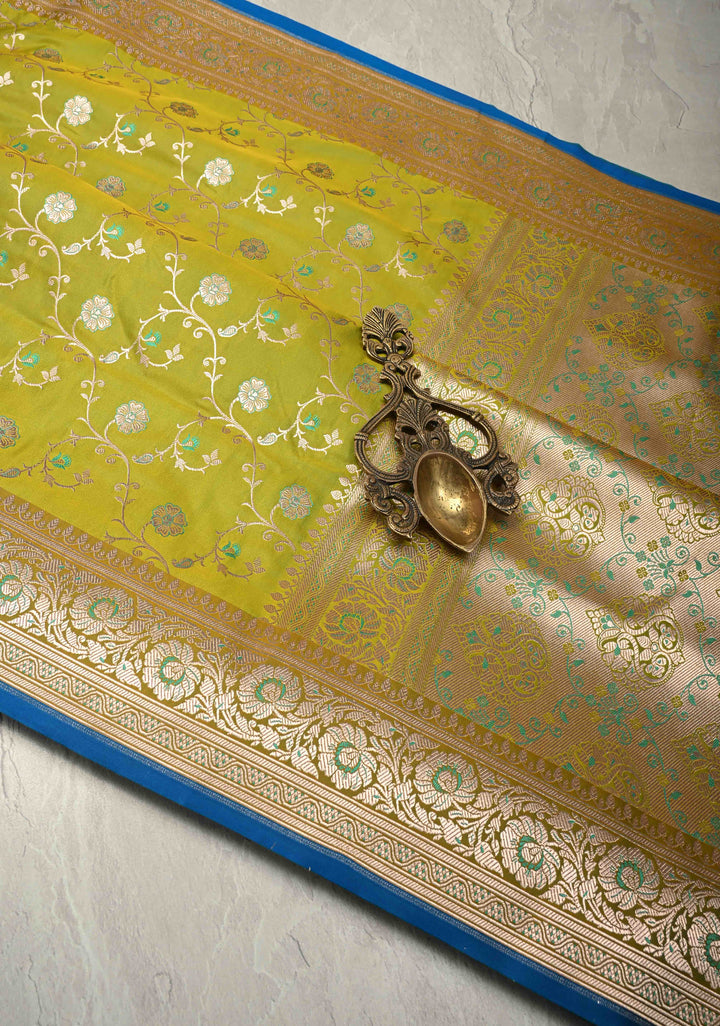 Mehendi Green Dual Tone Meenakari on Banarasi Semi Mashru Silk Saree with Silver Zari Floral Jaal and Contrast Zari Border