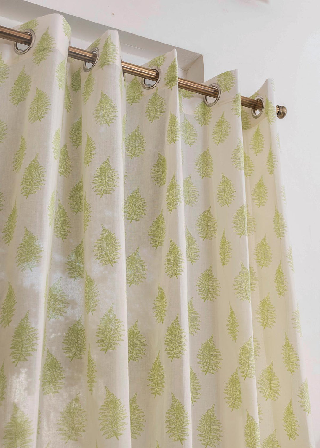 Floating Ferns 100% Sheer floral curtain for Living room & bedroom - Light filtering - Green - Single Piece | SHOBITAM