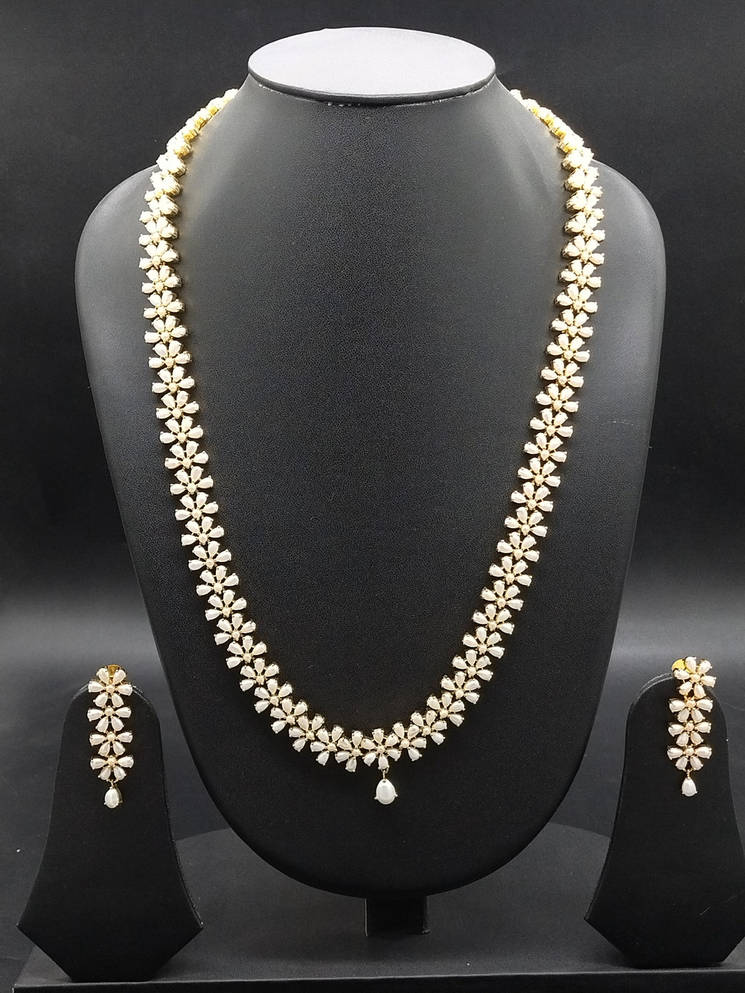 Sarah Gorgeous Freshwater Pearl Long Haram Set | SHOBITAM