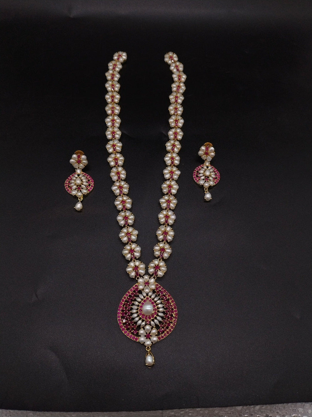 Freshwater Pearl Long Haram Set with Red AD stones | SHOBITAM