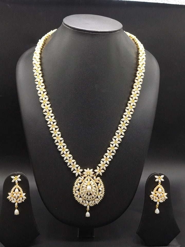Pearl Heritage Freshwater Pearl Long Haram Set | SHOBITAM