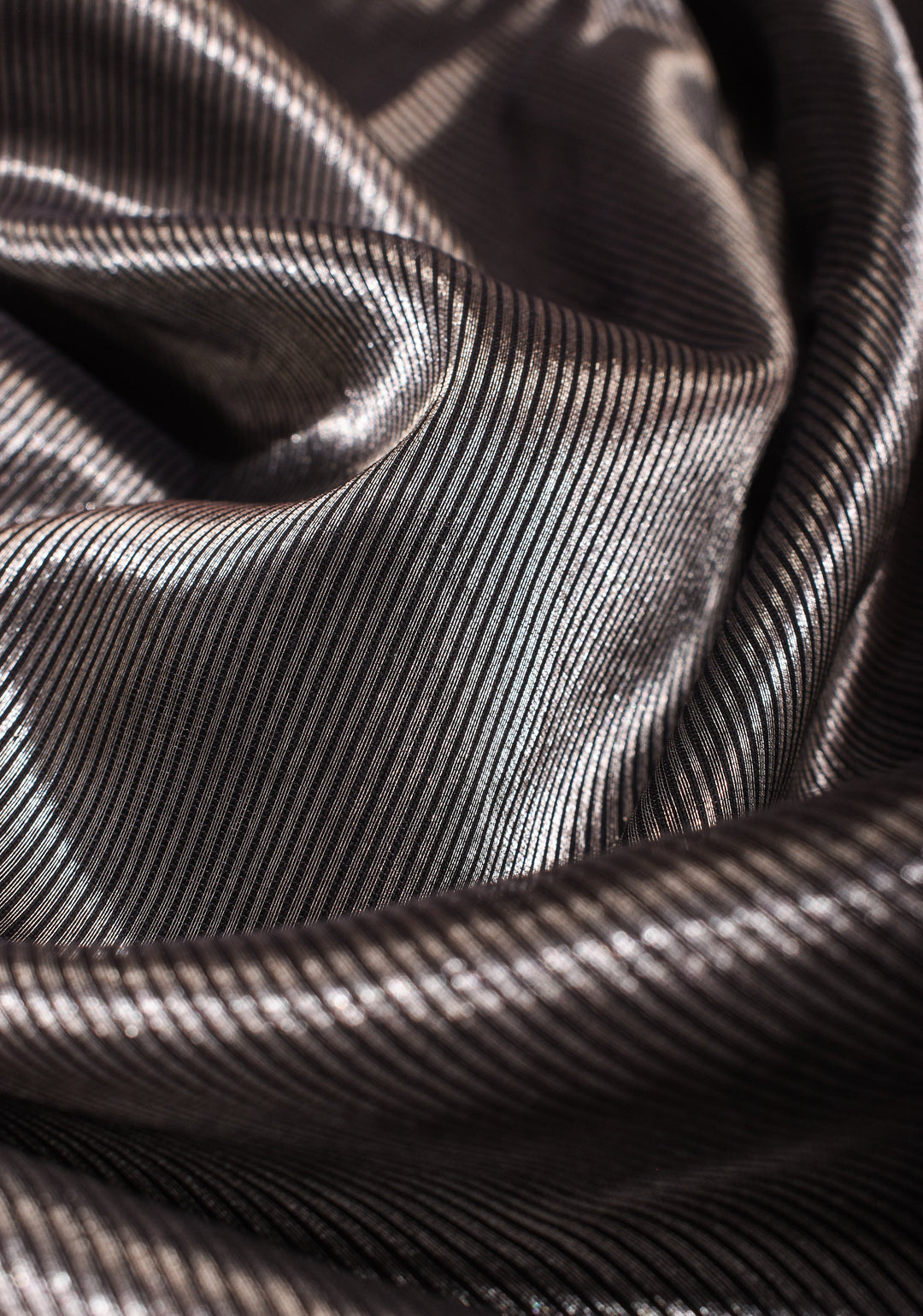Half and Half Black and Silver Tissue Maheshwari Silk Cotton Saree