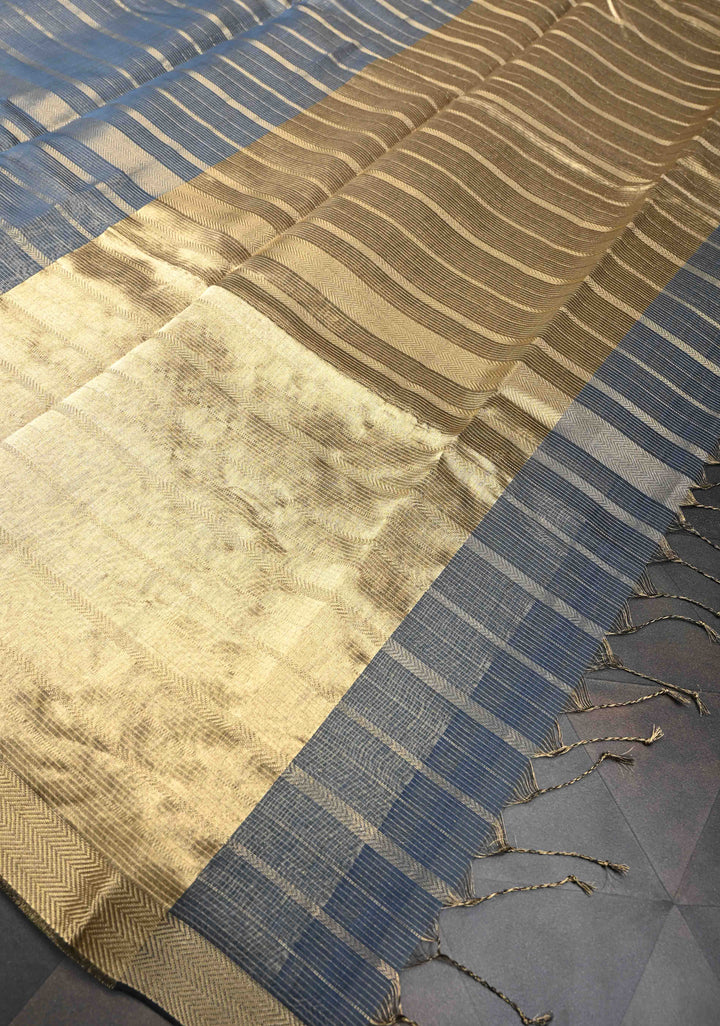 Heather Gray Handwoven Maheshwari Silk Cotton Saree with Horizontal Stripes and Tissue Pallu and Blouse Piece