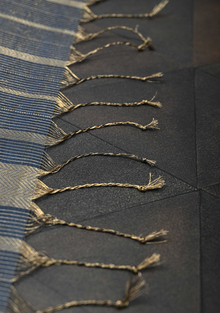 Heather Gray Handwoven Maheshwari Silk Cotton Saree with Horizontal Stripes and Tissue Pallu and Blouse Piece