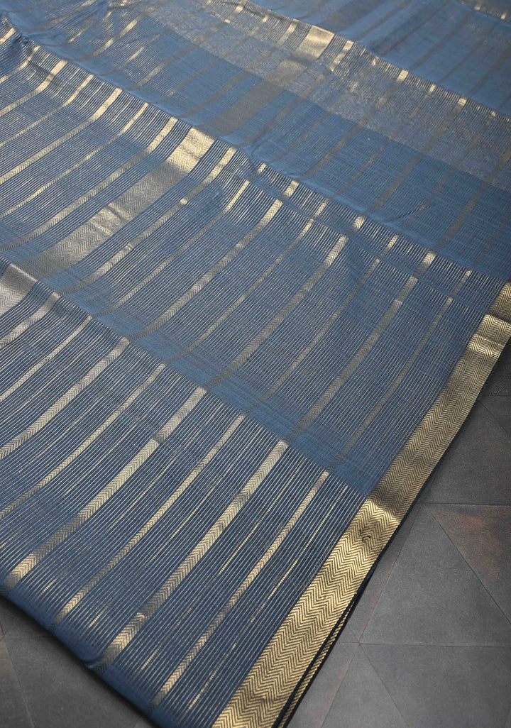 Heather Gray Handwoven Maheshwari Silk Cotton Saree with Horizontal Stripes and Tissue Pallu and Blouse Piece