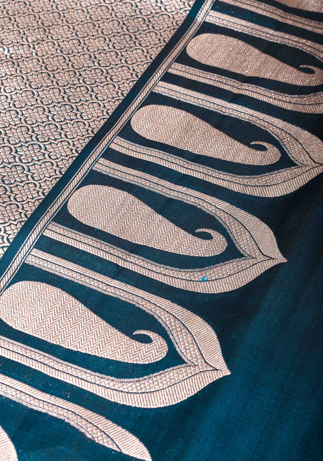 Peacock Blue Dual tone Banarasi Mashru Silk Saree with Silver Paisley Arch Border | SILK MARK CERTIFIED