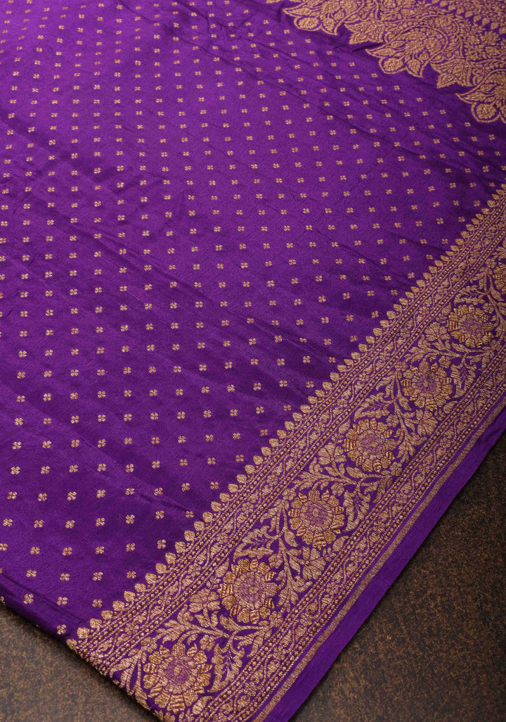 Banarasi Georgette Silk Saree with Chunri Butti and and Oxidized Zari Border | SILK MARK CERTIFIED