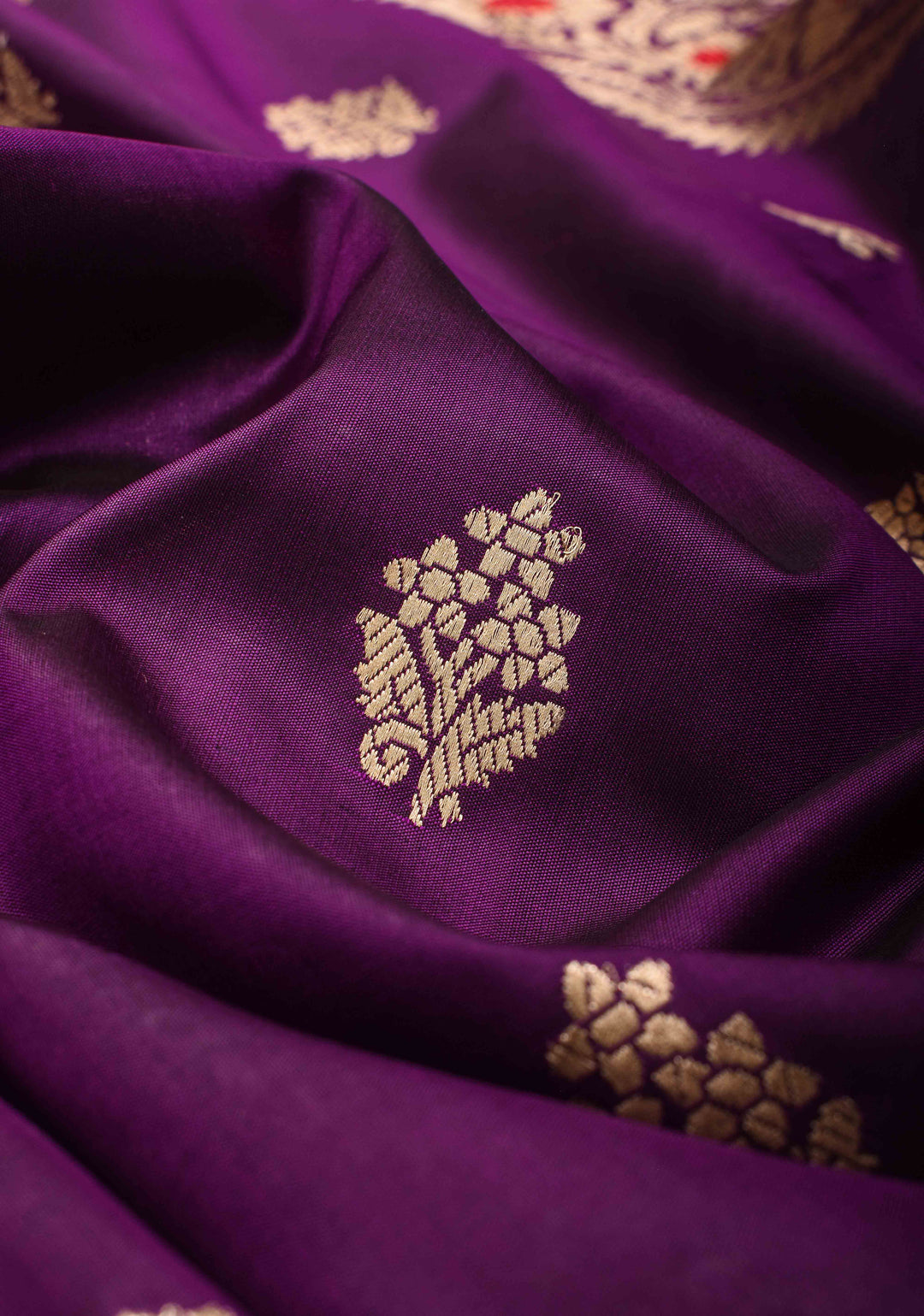 Baluchari Banarasi Katan silk saree with Floral Buttas and Meenakari Border, Pallu | SILK MARK CERTIFIED