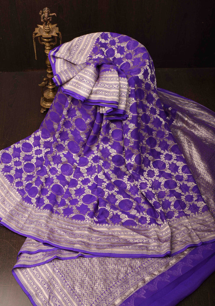 Chudi design Dark Lavender Floral jaal Pure Georgette silk saree with Zari border | SILK MARK CERTIFIED