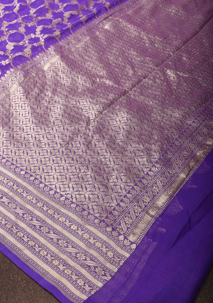 Chudi design Dark Lavender Floral jaal Pure Georgette silk saree with Zari border | SILK MARK CERTIFIED