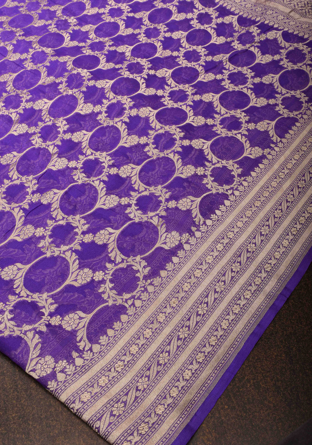 Chudi design Dark Lavender Floral jaal Pure Georgette silk saree with Zari border | SILK MARK CERTIFIED