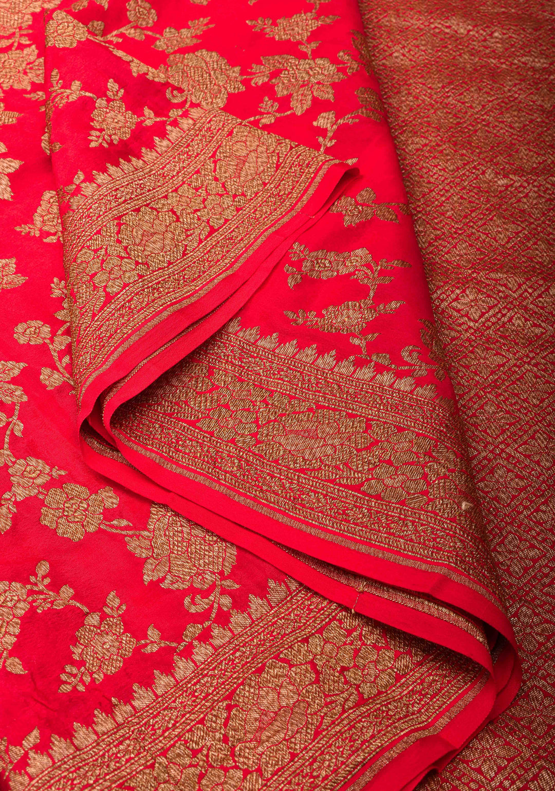 Crimson Banarasi Katan Silk Saree with Antique Floral Jaal and Borders | SILK MARK CERTIFIED