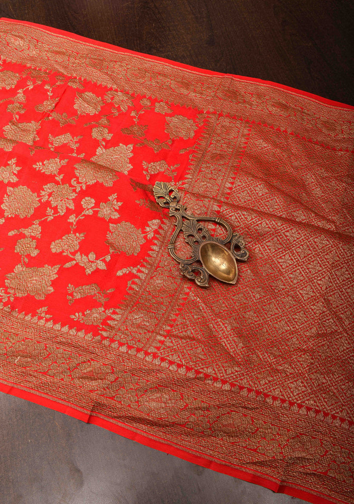 Crimson Banarasi Katan Silk Saree with Antique Floral Jaal and Borders | SILK MARK CERTIFIED