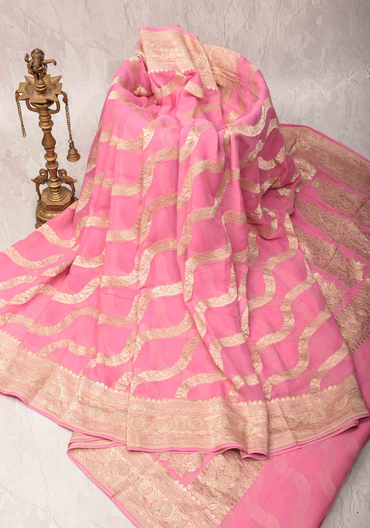 Pure Silk Georgett Saree in Pink with Leheria Pattern and Zari  Border | SILK MARK CERTIFIED