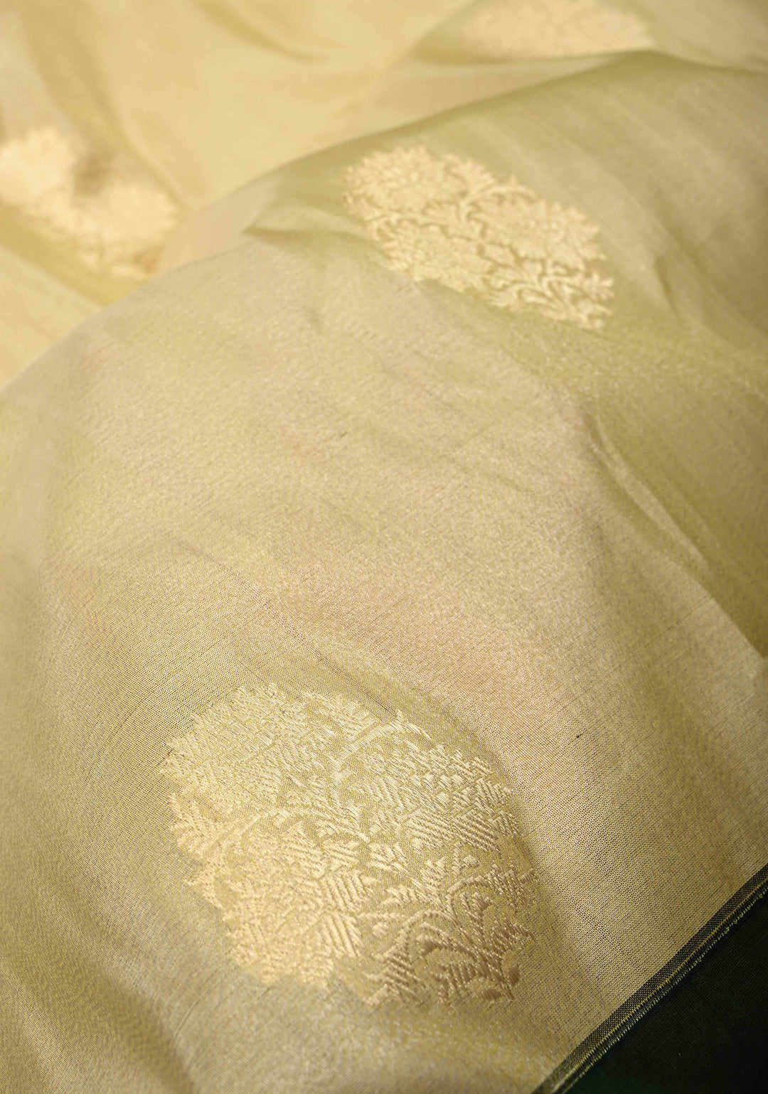 Cream Banarasi Katan Tissue Silk Saree with Zari Buttas and Contrast Wide Floral Kadhiyal Border | SILK MARK CERTIFIED