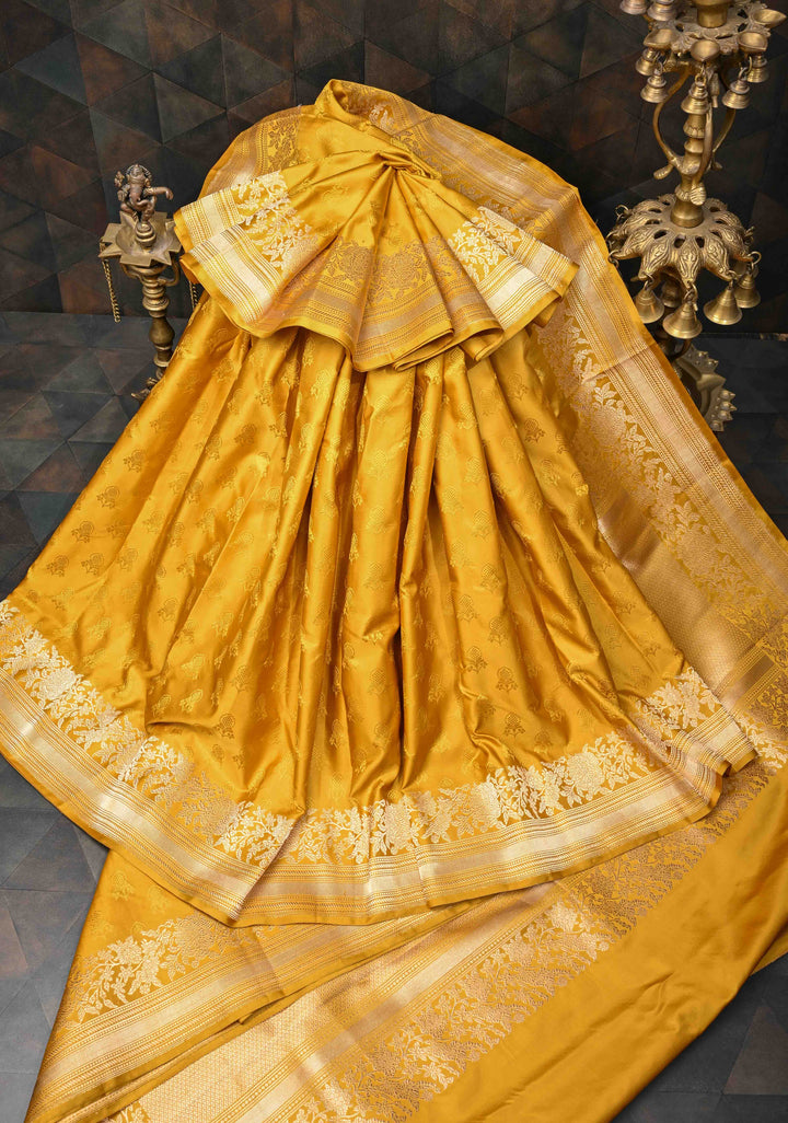 Yellow Tanchoi Floral Self Brocade Banarasi Silk Saree in Pure Silk Satin and Zari Border | SILK MARK CERTIFIED