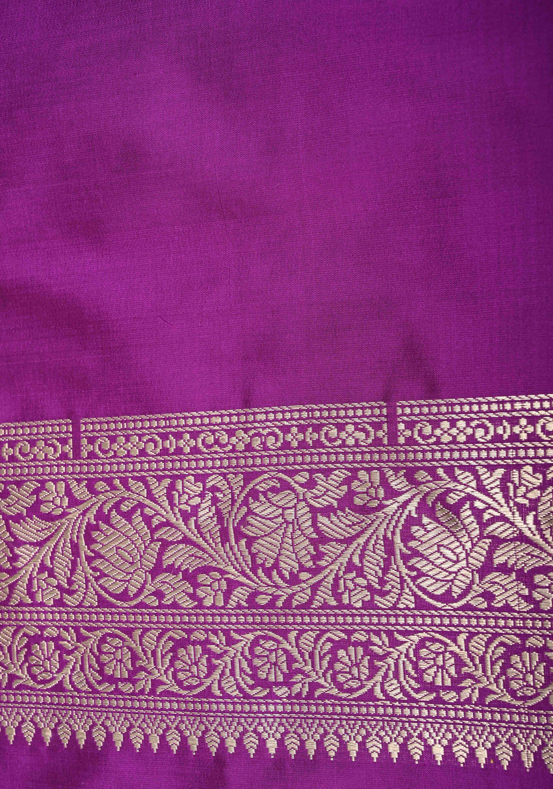 Exquisite Multicolor Banarasi Katan Silk Saree with Checks and Kanjivaram Style Borders | SILK MARK CERTIFIED