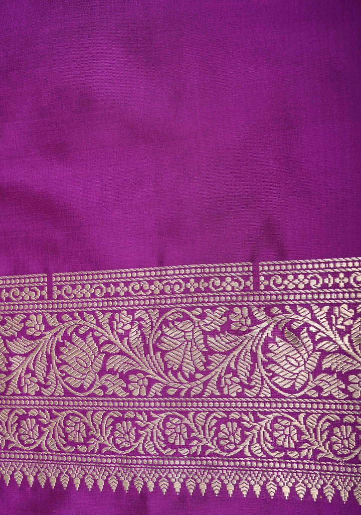 Exquisite Multicolor Banarasi Katan Silk Saree with Checks and Kanjivaram Style Borders | SILK MARK CERTIFIED