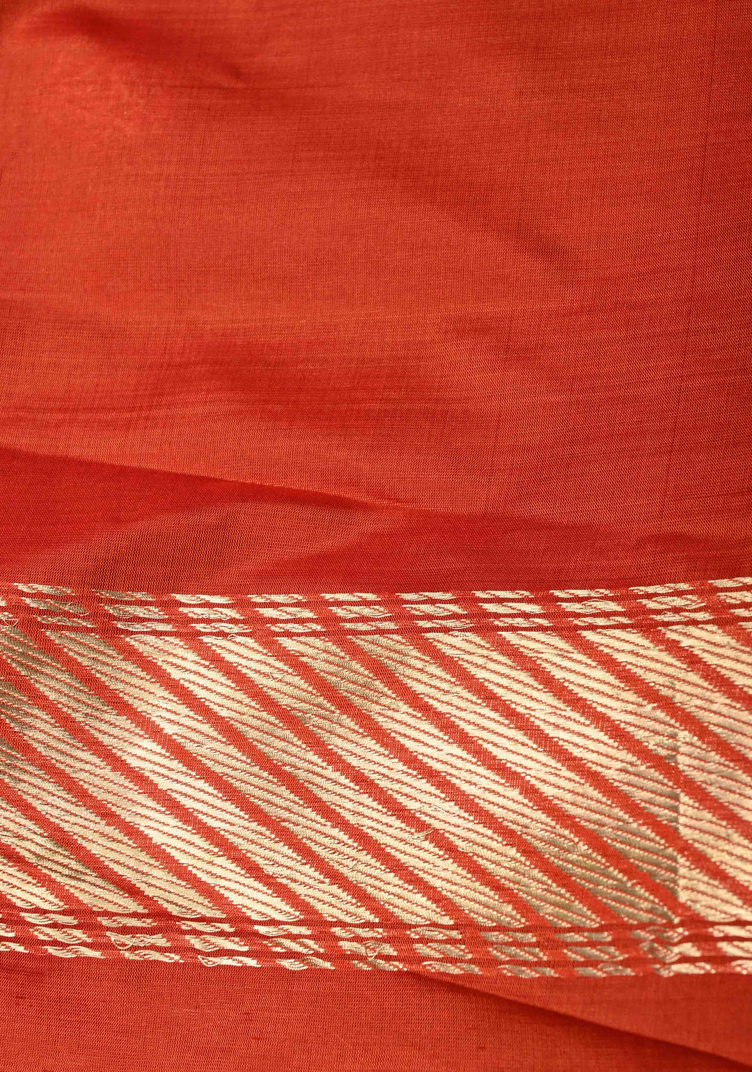 Grey Pure Banarasi Katan Silk Saree with Floral Zari Buttas and Contrst  Meenakari Wide Border | SILK MARK CERTIFIED