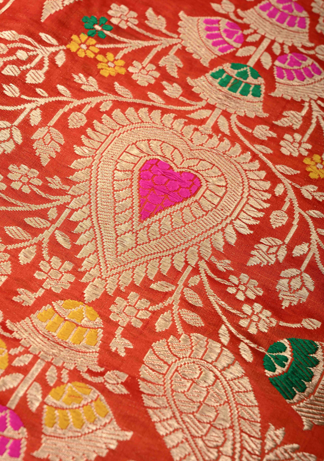 Grey Pure Banarasi Katan Silk Saree with Floral Zari Buttas and Contrst  Meenakari Wide Border | SILK MARK CERTIFIED