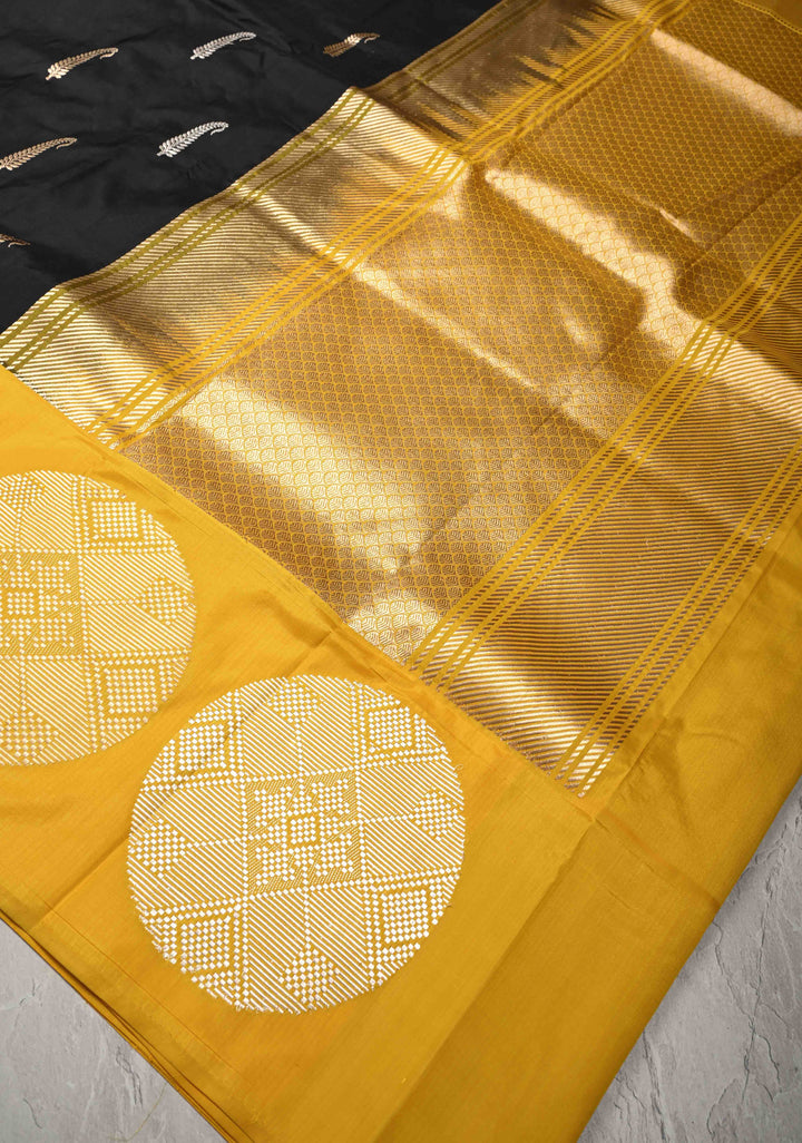 Black Banarasi Katan Silk Saree with Sona Rupa Zari Buttas and Contrast Zari Border With Distinct Butta | SILK MARK CERTIFIED