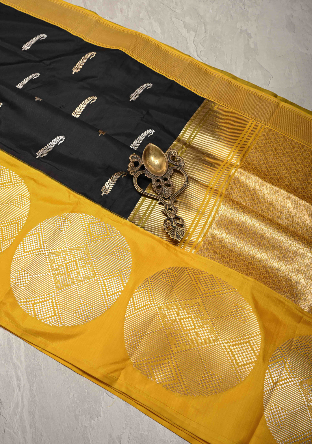 Black Banarasi Katan Silk Saree with Sona Rupa Zari Buttas and Contrast Zari Border With Distinct Butta | SILK MARK CERTIFIED