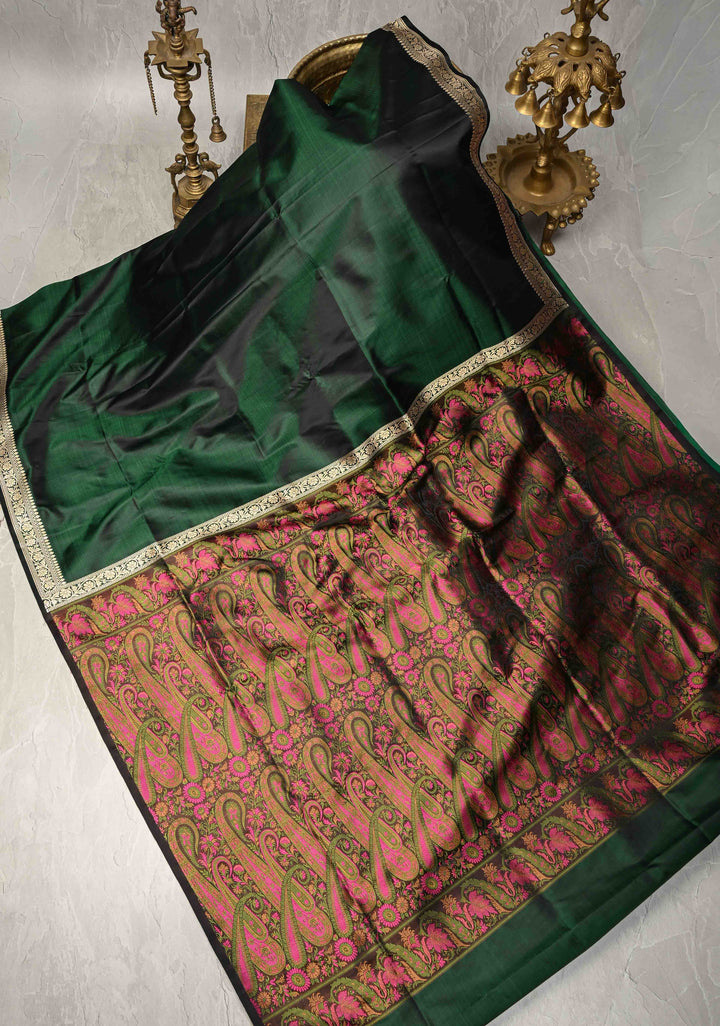 Deep Green Mashru Silk Saree with Tanchoi Pallu and and Blouse | SILK MARK CERTIFIED