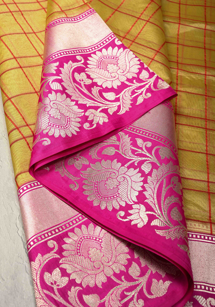 Gold Banarasi Kora Silk Saree with Checks Patter and Contrst Zari Border | SILK MARK CERTIFIED