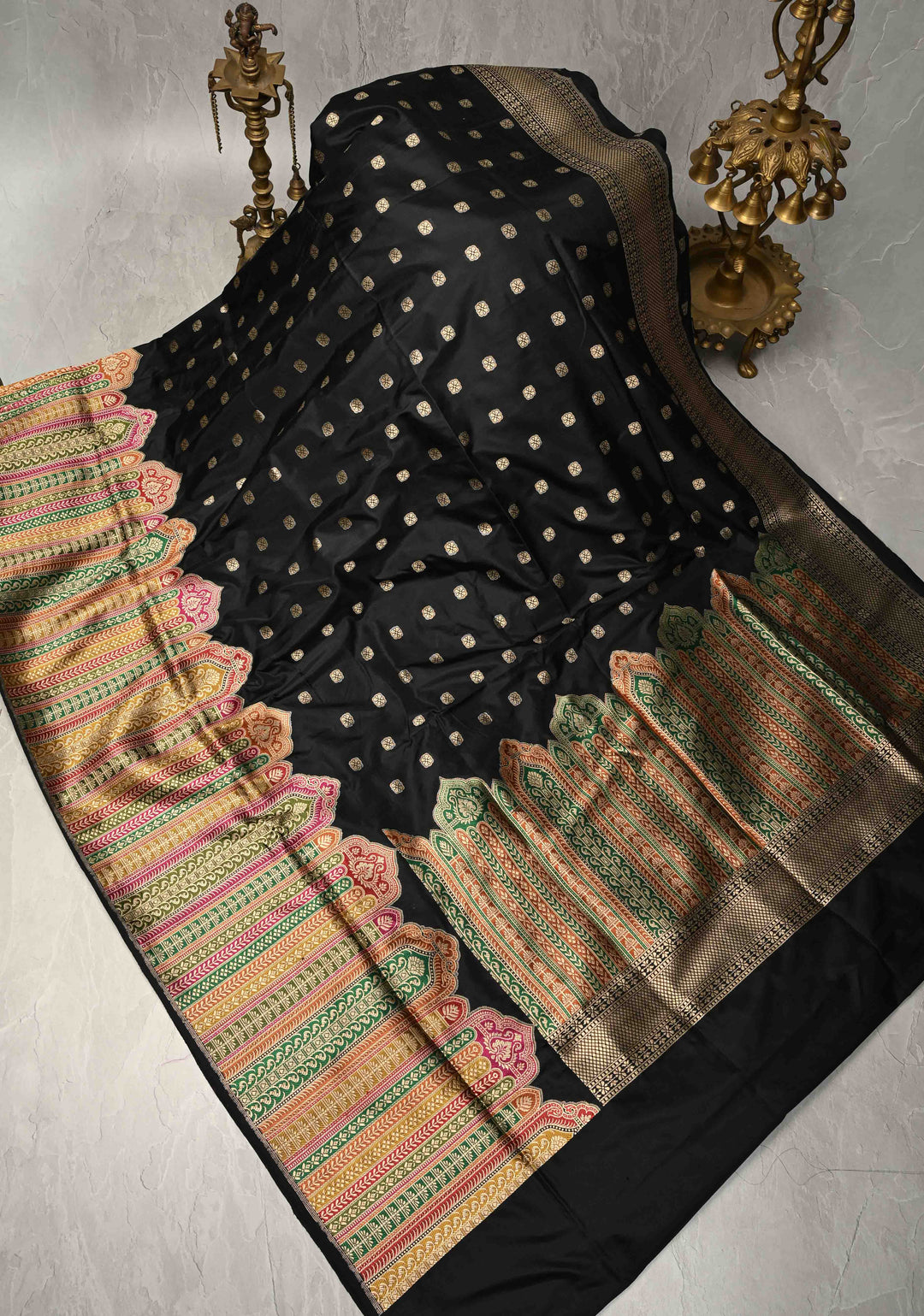 Exquisite Black Banarasi Katan Silk Saree with Floral Buttis and Meenakari Arch Wide Zari Border | SILK MARK CERTIFIED