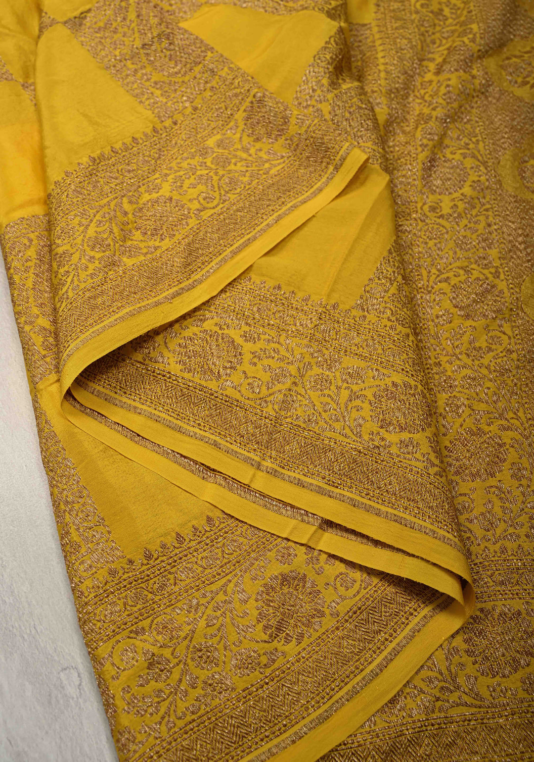 Exquisite Yellow Banarasi Georgette Silk Saree with Antique Zari Geometric Pattern and Zari Border | SILK MARK CERTIFIED